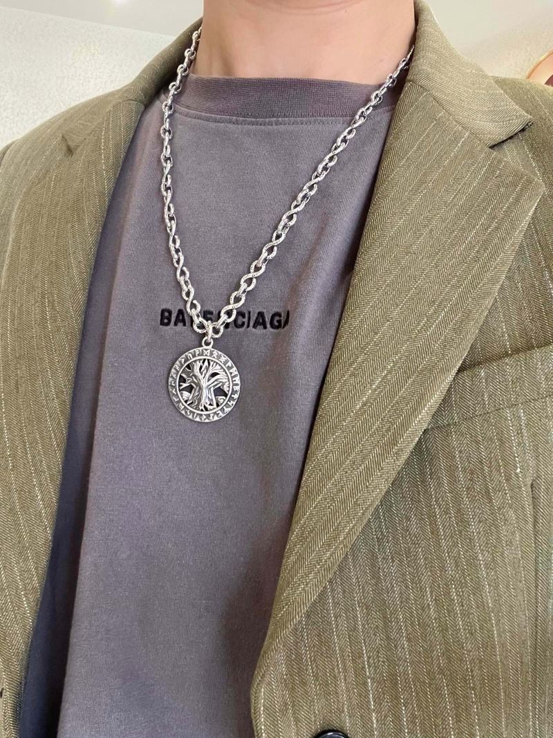 Gucci Necklaces